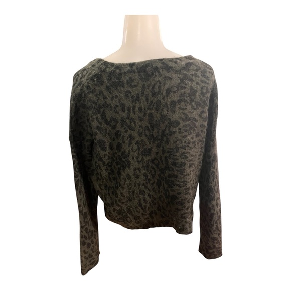 Rails Joanna Olive Leopard Print Wool/Alpaca Sweater size L - Picture 4 of 7